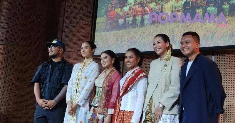 Potret sesi penutup konferensi pers Kebaya Kala Kini, Selasa (23/07/2024), di Galeri Indonesia Kaya, Grand Indonesia Mall, Jakarta Pusat. - Popmama.com/Erenzwei Ernawan